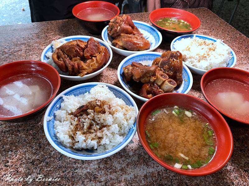 小紅點新加坡食堂~不能出國就用美食來偽出國.品味新加坡道地料理 @Bernice的隨手筆記