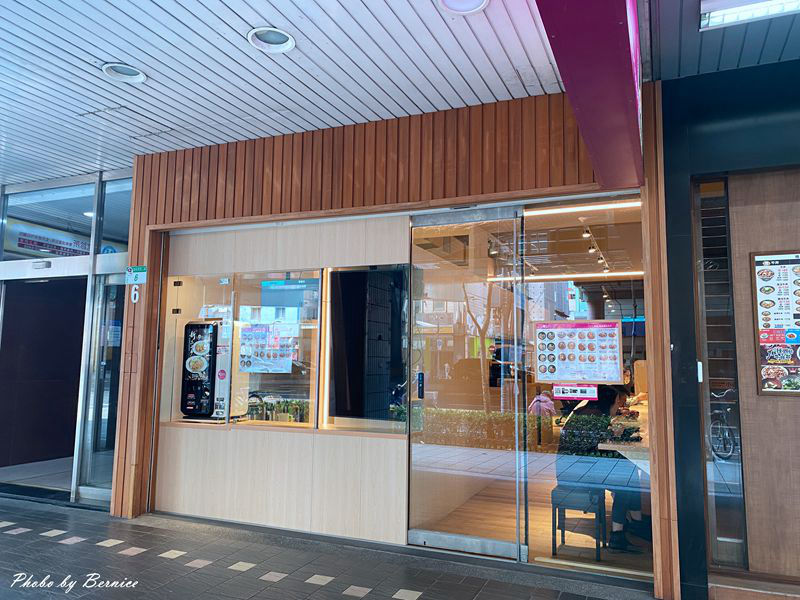 十三川日本拉麵定食-大安店~平價享用拉麵的選擇處 @Bernice的隨手筆記
