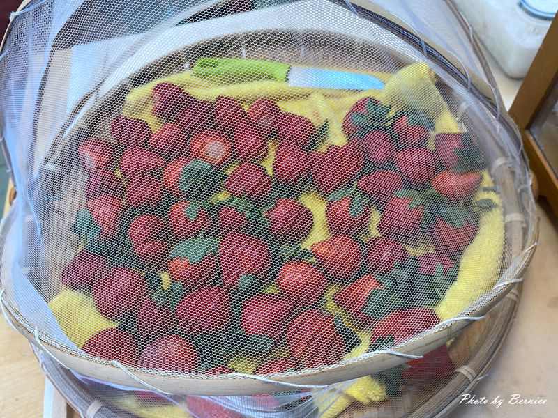 草莓大福~素食店跨界推出季節限定人氣甜點 @Bernice的隨手筆記