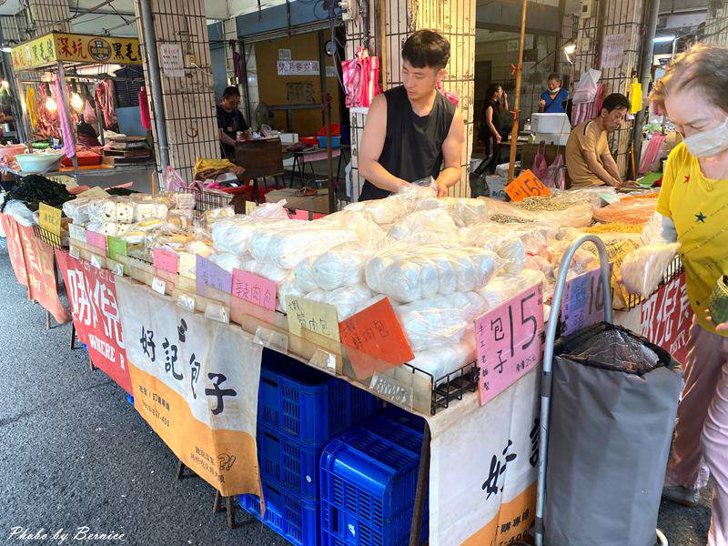 好記包子~均一價15元 包子饅頭口味選擇多 晚來熱門款售罄 @Bernice的隨手筆記