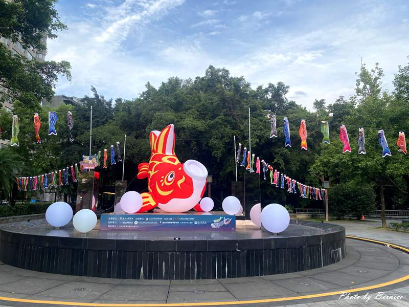 2025北投夏日祭り-魚躍龍門 盛夏祈福~上千鯉魚齊飄揚 盛夏北投獻祝福 夜間閃爍共綻放 @Bernice的隨手筆記