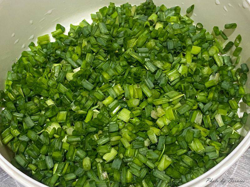 粉漿珠蔥餅~不會和麵也能享受蔥油餅 @Bernice的隨手筆記 粉漿珠蔥餅~不會和麵也能享受蔥油餅 @Bernice的隨手筆記