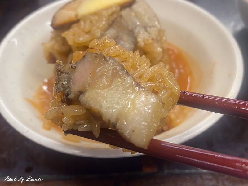 五祿米糕排骨酥~鹹豬肉和滷蛋為筒仔米糕大加分 @Bernice的隨手筆記