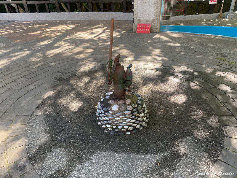 泉源公園泡腳池園區~北投第一座無料足湯 重新啟用 @Bernice的隨手筆記