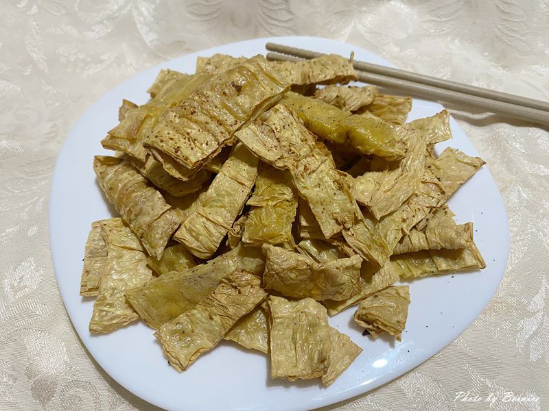 炸豆包~低熱量小零食 解嘴饞不發胖 @Bernice的隨手筆記 炸豆包~低熱量小零食 解嘴饞不發胖 @Bernice的隨手筆記