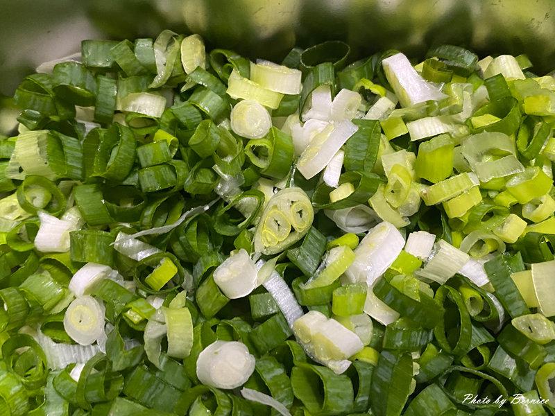 米紙蔥餅~低熱量蔥餅 簡單好上手 @Bernice的隨手筆記