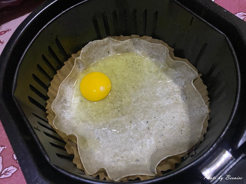 氣炸蛋餅~不沾手零廚易簡單六分鐘美味上桌 @Bernice的隨手筆記 氣炸蛋餅~不沾手零廚易簡單六分鐘美味上桌 @Bernice的隨手筆記