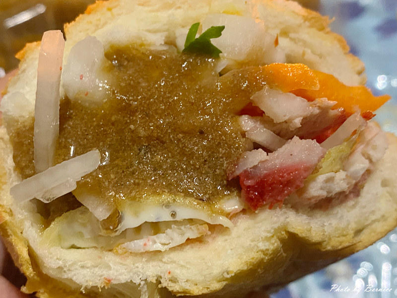 金好越南法國麵包~酥脆到靈魂深處 市場人氣小吃 @Bernice的隨手筆記