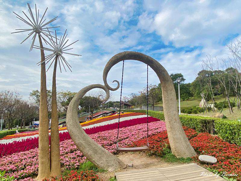 台版富良野~三層崎花海.花願同行 在春天的坡上相遇 @Bernice的隨手筆記