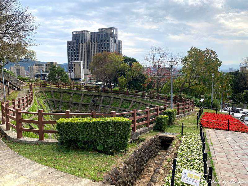 嘎嘮別公園~台版富良野首度串聯嗄嘮別公園櫻花步道 @Bernice的隨手筆記