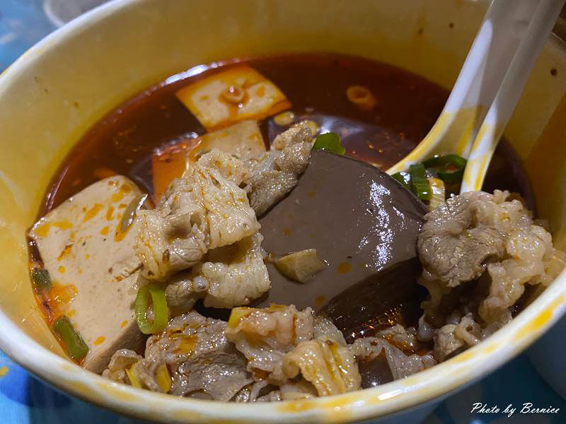 神來麻辣鍋專賣店~古法熬製 可以喝的麻辣湯 平台限定餐點 @Bernice的隨手筆記