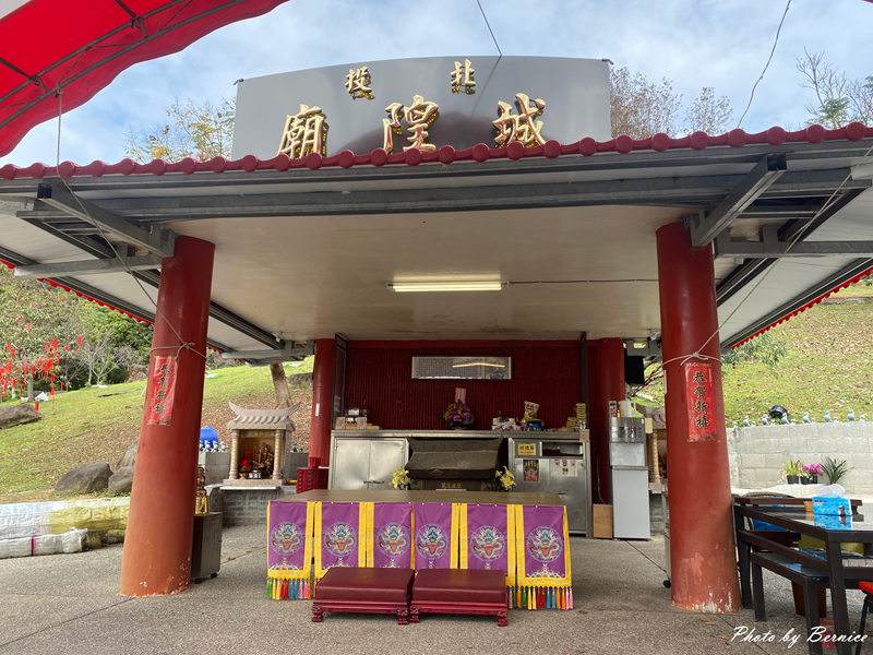 北投城隍廟(嗄嘮別城隍廟)~全台最小城隍廟 真的好小一間 @Bernice的隨手筆記