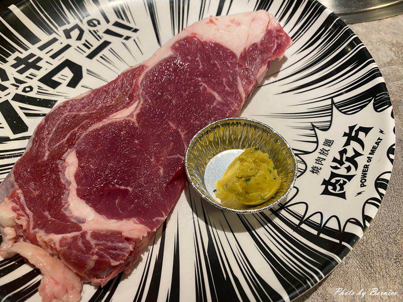 【沙發先生家居桃園館】舒適選購空間加上專業引導讓你可以精準買到自己喜歡的 @Bernice的隨手筆記