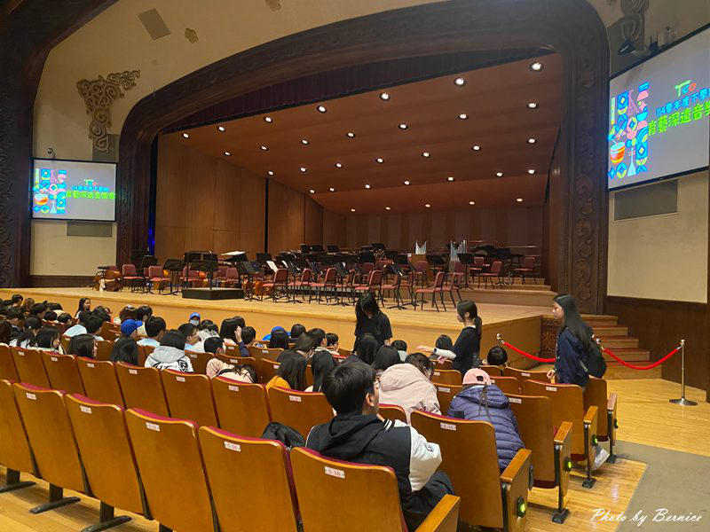 臺北市中山堂~感受建築風采近距離欣賞水牛群像真跡 @Bernice的隨手筆記 臺北市中山堂~感受建築風采近距離欣賞水牛群像真跡 @Bernice的隨手筆記