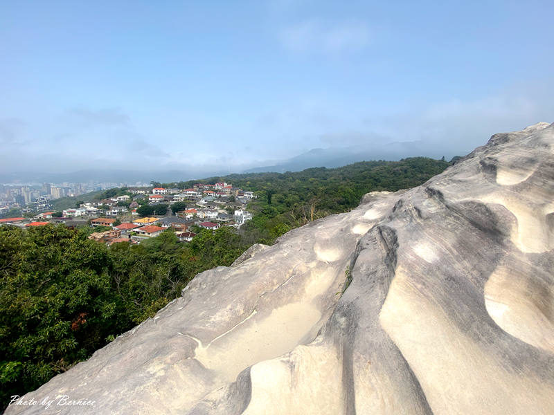 軍艦岩親山步道~遇見乘風破浪的陸上行舟 @Bernice的隨手筆記