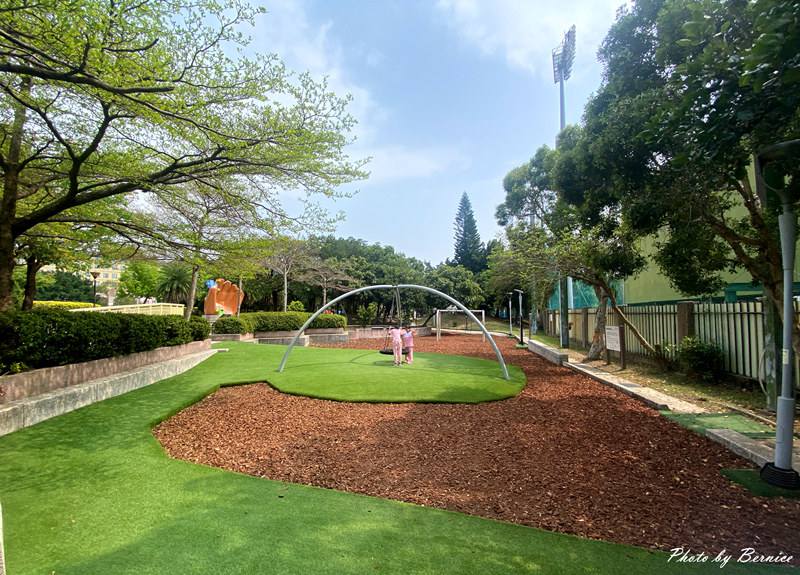 天母運動公園~棒球主題超多體能挑戰小孩放電好所在 @Bernice的隨手筆記