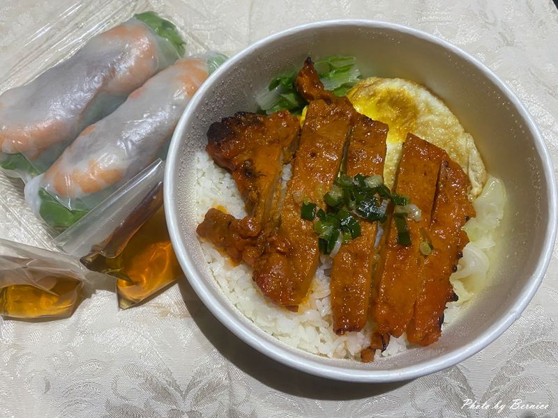 泰鴻越式料理 Phở Vietnam~巷弄裡的越南家常風味 @Bernice的隨手筆記 泰鴻越式料理 Phở Vietnam~巷弄裡的越南家常風味 @Bernice的隨手筆記