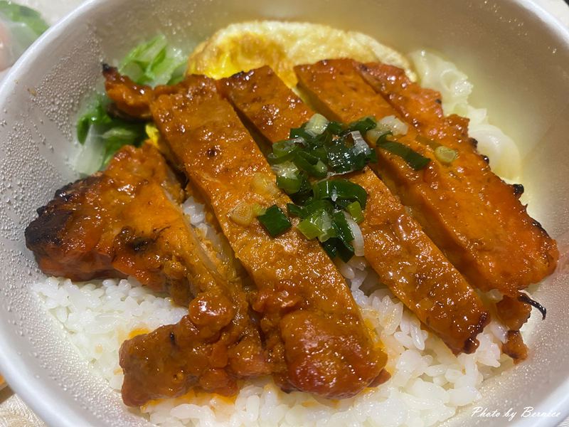泰鴻越式料理 Phở Vietnam~巷弄裡的越南家常風味 @Bernice的隨手筆記 泰鴻越式料理 Phở Vietnam~巷弄裡的越南家常風味 @Bernice的隨手筆記