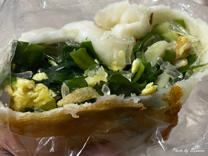 黃家班脆皮水煎包~金黃酥脆一口爆香 內湖超高人氣小吃 @Bernice的隨手筆記