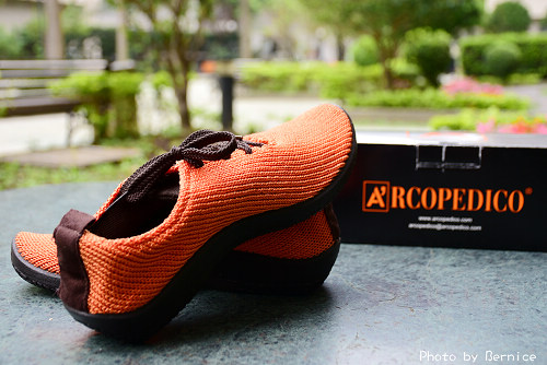 雅客ARCOPEDICO都會時尚針織休閒鞋~一雙好穿的旅行休閒鞋 @Bernice的隨手筆記