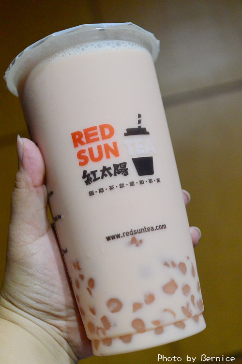 紅太陽國際茶飲連鎖專賣店Red Sun Tea~玫瑰飲品好看又好喝 @Bernice的隨手筆記