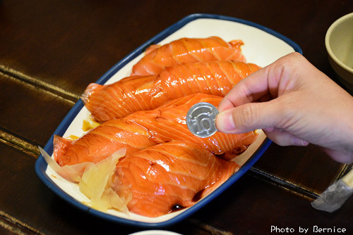 三味食堂~巨無霸鮭魚握壽司不容錯過 @Bernice的隨手筆記