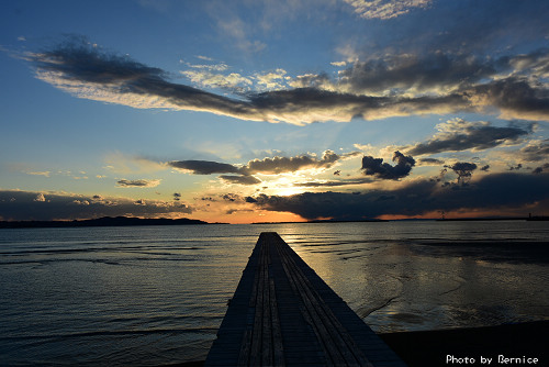 北条海岸夕陽~海景夕照加上富士山當背景如此絶美景色就在館山灣北条海岸 @Bernice的隨手筆記