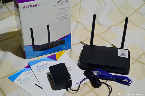 NETGEAR AC750 WiFi Router．R6020雙頻無線路由器~網路概念少也可快速設定上手 @Bernice的隨手筆記