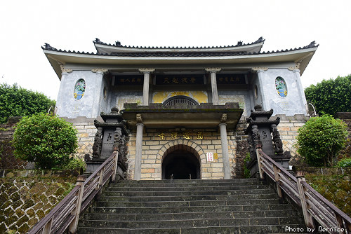 圓通禪寺~融合日本西洋及台灣的特色建築廟宇 @Bernice的隨手筆記