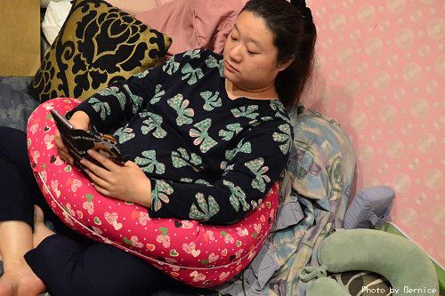 吳媽媽手作孕婦枕~能支撐雙寶孕肚讓孕婦徹底舒壓竟然是它 @Bernice的隨手筆記