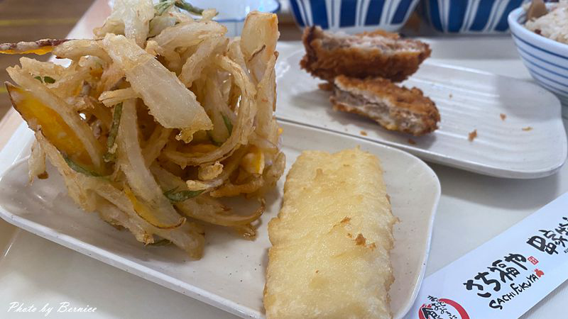 西湖瑞光食堂Food Kitchen ~日本最大連鎖食堂.まいどおおきに食堂 每樣都想放進餐盤裡 @Bernice的隨手筆記