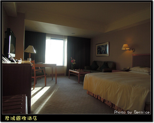 君鴻國際酒店~在房間內就能看到美麗夜景 @Bernice的隨手筆記